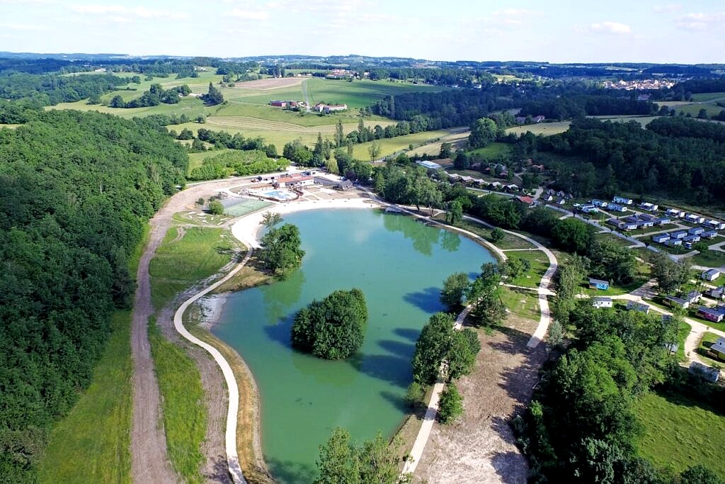 Pomport Beach Campsite in Dordogne, France