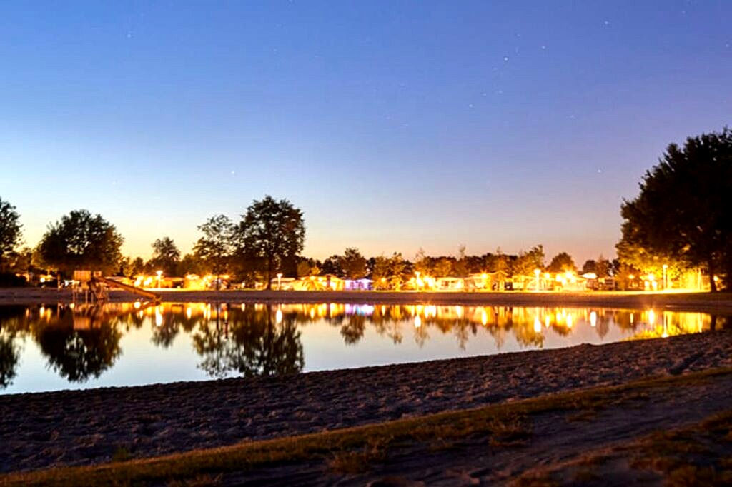 TerSpegelt Campsite in Tuscany, Holland